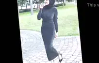 أريد أن أراك تقذف على جسدي.