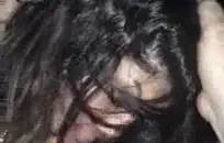 تحصل مارس الجنس غنيمة كبيرة سوداء أمي من الصعب في المؤخرة.